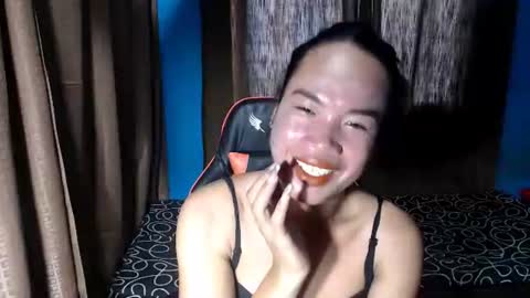 Snapshot of fantasyg0ddessxxx chatting on 05/21/26, 10:17 PIA online show from 05/21/26, 10:17