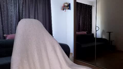 Snapshot of fantasymaria chatting on 06/15/26, 09:33 my name is Masha online show from 06/15/26, 09:33