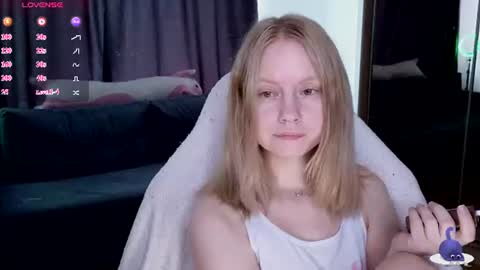 Snapshot of fantasymaria chatting on 06/27/26, 07:24 my name is Masha online show from 06/27/26, 07:24