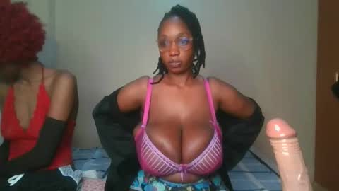 Snapshot of fantasymelons1 chatting on 04/08/26, 03:39 Fantasy melons online show from 04/08/26, 03:39