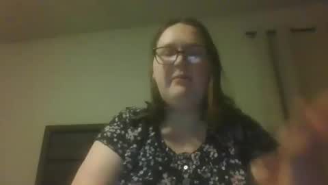 Snapshot of fantasywifebri chatting on 11/29/25, 03:31 fantasywifebri online show from 11/29/25, 03:31