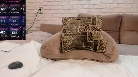 farah online show from 04/13/26, 08:09