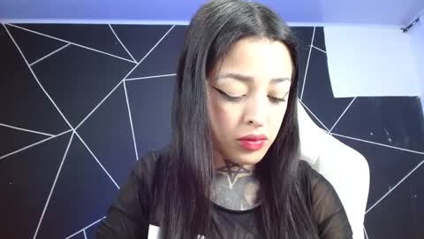 Snapshot of farichell chatting on 02/28/25, 01:05 fari online show from 02/28/25, 01:05