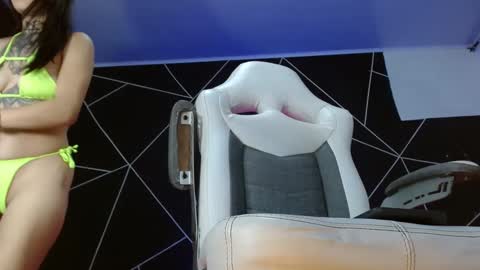 Snapshot of farichell chatting on 03/10/25, 11:49 fari online show from 03/10/25, 11:49