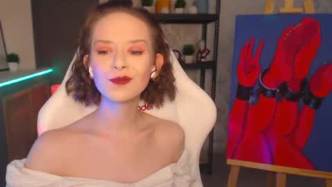 Snapshot of fascinating___eyes chatting on 12/19/24, 10:32 Fascinating   Eyes online show from 12/19/24, 10:32