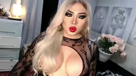 vana online show from 07/05/26, 06:04