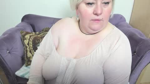 fashiona online show from 11/01/25, 10:06