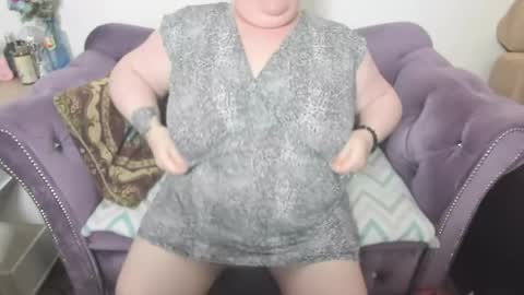 fashiona online show from 03/24/26, 09:47