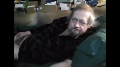 HoneyCumJuice4U online show from 10/28/25, 04:49