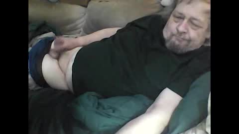 Snapshot of fasteddysex chatting on 04/27/26, 04:21 HoneyCumJuice4U online show from 04/27/26, 04:21
