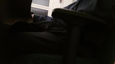 Snapshot of fat_bubble chatting on 11/22/25, 05:56 Fat Bernd online show from 11/22/25, 05:56