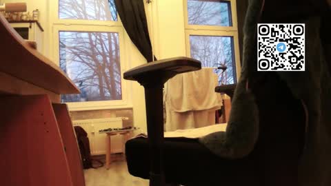 Snapshot of fat_bubble chatting on 02/23/26, 04:37 Fat Bernd online show from 02/23/26, 04:37