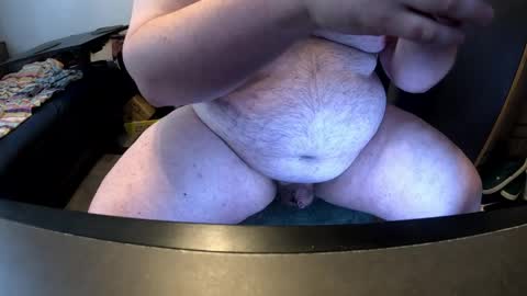 Snapshot of fatchubbybearguy chatting on 05/30/26, 04:04 fatchubbybearguy online show from 05/30/26, 04:04