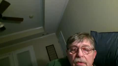 Snapshot of fatdickad chatting on 01/12/25, 02:24 fatdickad online show from 01/12/25, 02:24