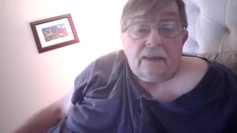 Snapshot of fatdickad chatting on 01/23/25, 11:04 fatdickad online show from 01/23/25, 11:04