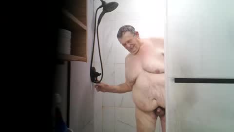 Snapshot of fatdickad chatting on 10/08/25, 12:36 fatdickad online show from 10/08/25, 12:36