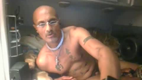 himthewholetime online show from 12/19/25, 07:04