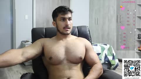 fatherfly001 online show from 10/07/25, 10:51