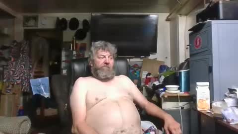 Snapshot of fatman01 chatting on 05/29/26, 01:36 Fatman01 online show from 05/29/26, 01:36