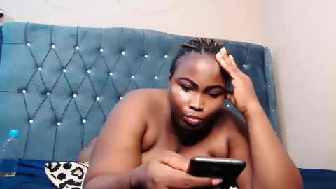 Snapshot of fatpussy348 chatting on 01/25/25, 04:34 i like my pussy been toture online show from 01/25/25, 04:34