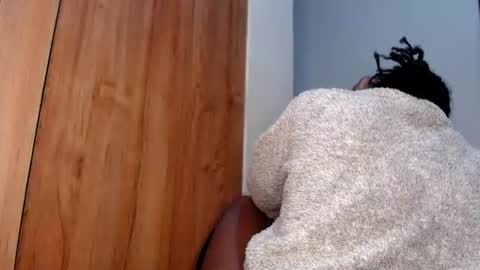 Snapshot of fatpussy_ebony_girl chatting on 07/08/26, 06:51 lexie online show from 07/08/26, 06:51