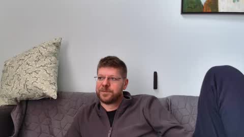 Snapshot of fattenmenow chatting on 12/08/24, 12:30 fattenmenow online show from 12/08/24, 12:30