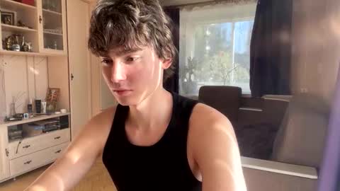 Faust online show from 09/19/25, 01:23