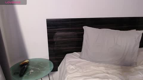 FAUSTO online show from 02/08/25, 02:26