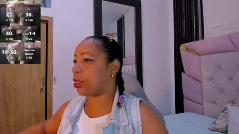 Snapshot of faver_1 chatting on 09/25/25, 12:09 Faver online show from 09/25/25, 12:09