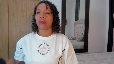 Snapshot of faver_1 chatting on 11/08/25, 11:54 Faver online show from 11/08/25, 11:54