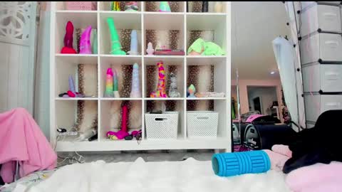 Snapshot of fawnmoonx chatting on 03/02/25, 05:23 fawnmoonx online show from 03/02/25, 05:23