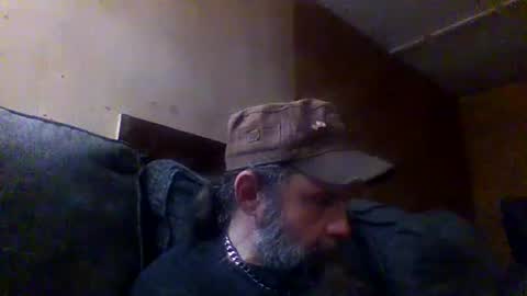 Snapshot of faydenrae chatting on 10/06/25, 01:58 faydenrae online show from 10/06/25, 01:58