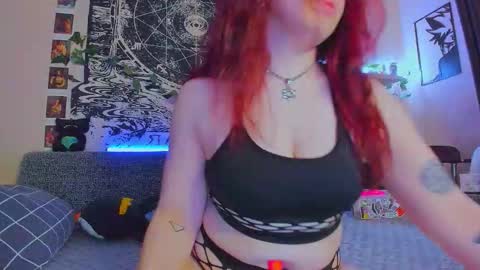 Snapshot of fearlessdiva_x chatting on 11/03/25, 02:46 Diva online show from 11/03/25, 02:46