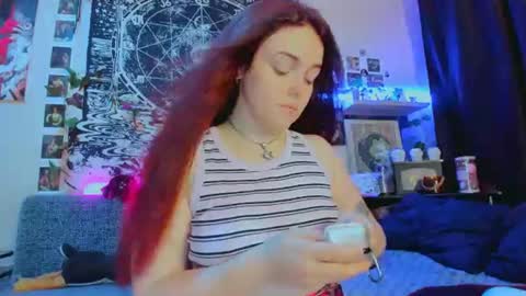 Snapshot of fearlessdiva_x chatting on 07/02/26, 02:33 Diva online show from 07/02/26, 02:33