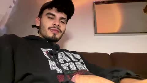 Snapshot of fede69x chatting on 12/22/24, 08:05 federik online show from 12/22/24, 08:05