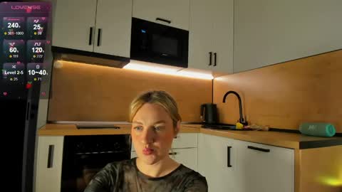 Fedosya Baby Girl online show from 04/24/26, 10:28