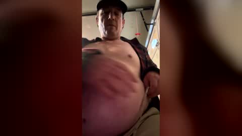 feedmyhugebelly online show from 04/19/26, 08:22