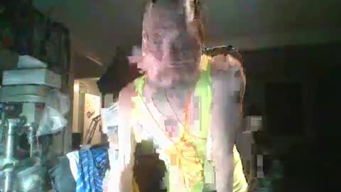 Snapshot of feelfemdom chatting on 05/07/26, 07:41 feelfemdom online show from 05/07/26, 07:41