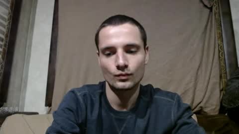 Snapshot of feelingverynaughty chatting on 12/28/24, 11:59 ask me online show from 12/28/24, 11:59