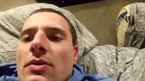 Snapshot of feelingverynaughty chatting on 01/10/25, 01:32 ask me online show from 01/10/25, 01:32