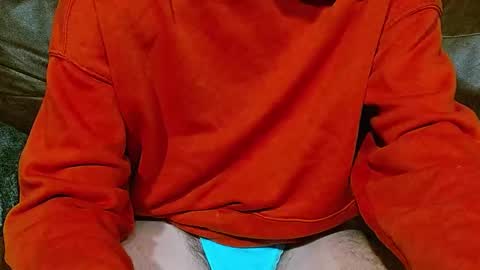 Snapshot of feelingverynaughty chatting on 01/26/25, 10:57 ask me online show from 01/26/25, 10:57