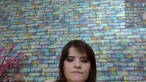 Snapshot of feelsgoodwoman chatting on 12/22/24, 10:25 Laura online show from 12/22/24, 10:25