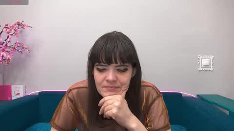 Laura online show from 05/08/26, 11:21