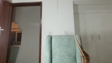 feetlovely507541 online show from 03/18/26, 06:55