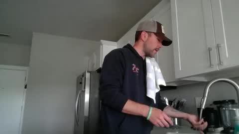 Ethan Slayher online show from 04/30/26, 03:29