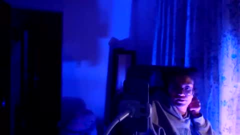 Snapshot of feetnymph chatting on 11/20/25, 08:14 Soley online show from 11/20/25, 08:14