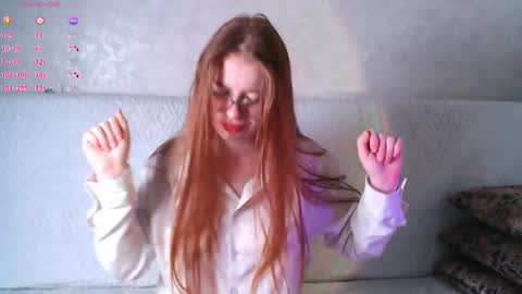 Hi Im Milly  nice 2 meet u 3 online show from 04/17/26, 03:26