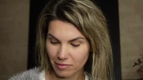 FeliciaKrige online show from 04/18/26, 07:29