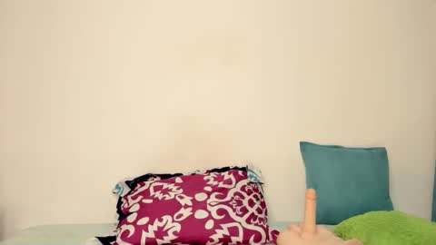 felina_ardiente online show from 04/15/26, 10:55