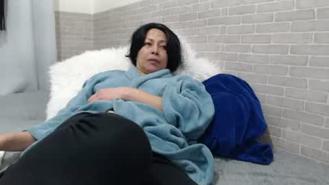 Snapshot of felina_hot chatting on 07/14/26, 03:44 Felina Hot online show from 07/14/26, 03:44